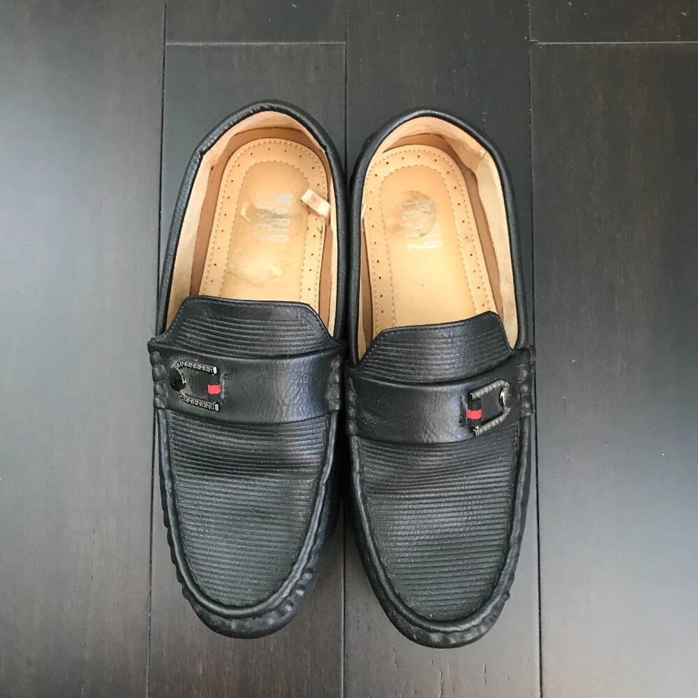 Mario Lopez Boy Shoes Size 6